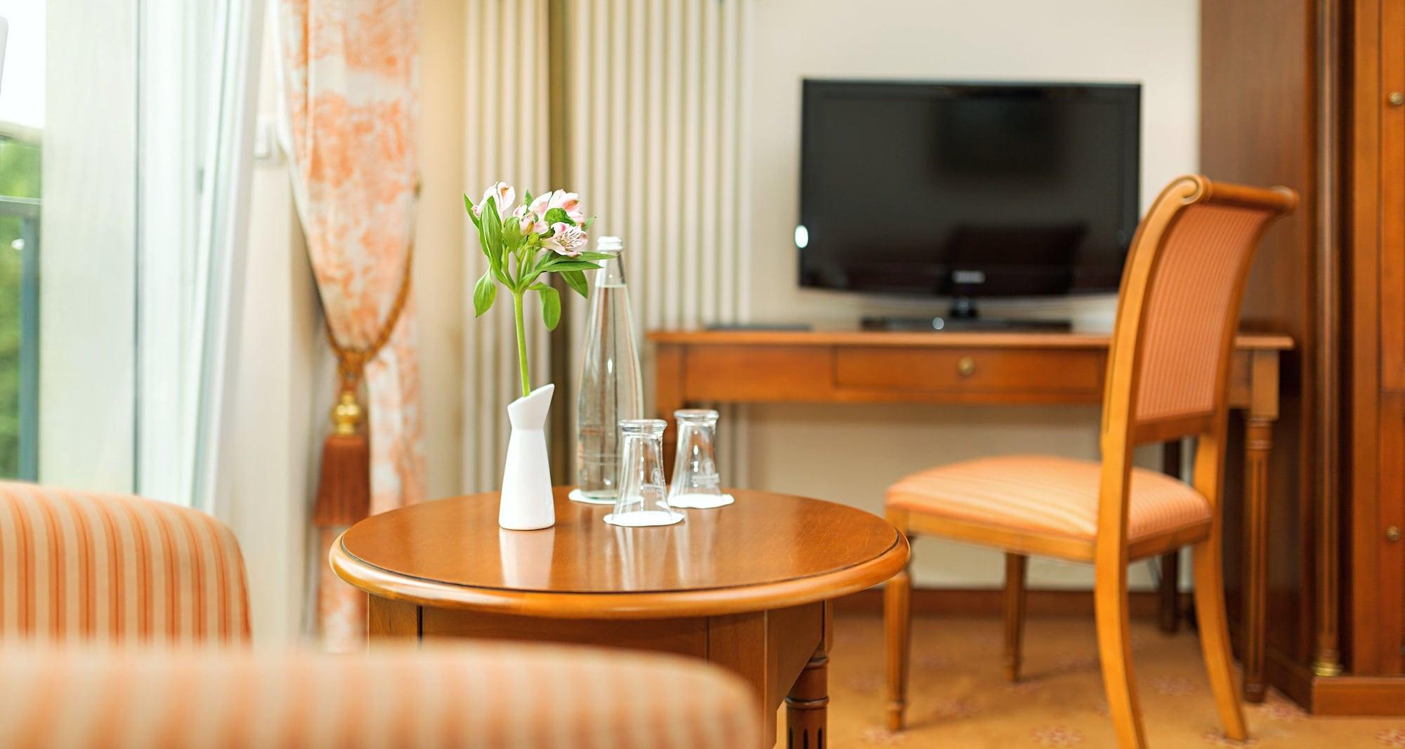 Victor's Residenz-hotel Hotel