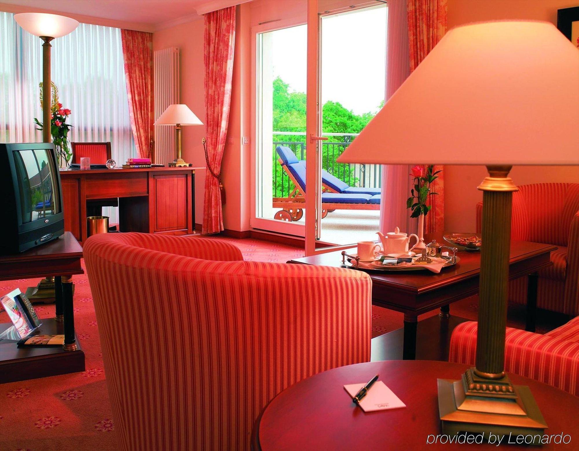 Victor's Residenz-hotel 4*