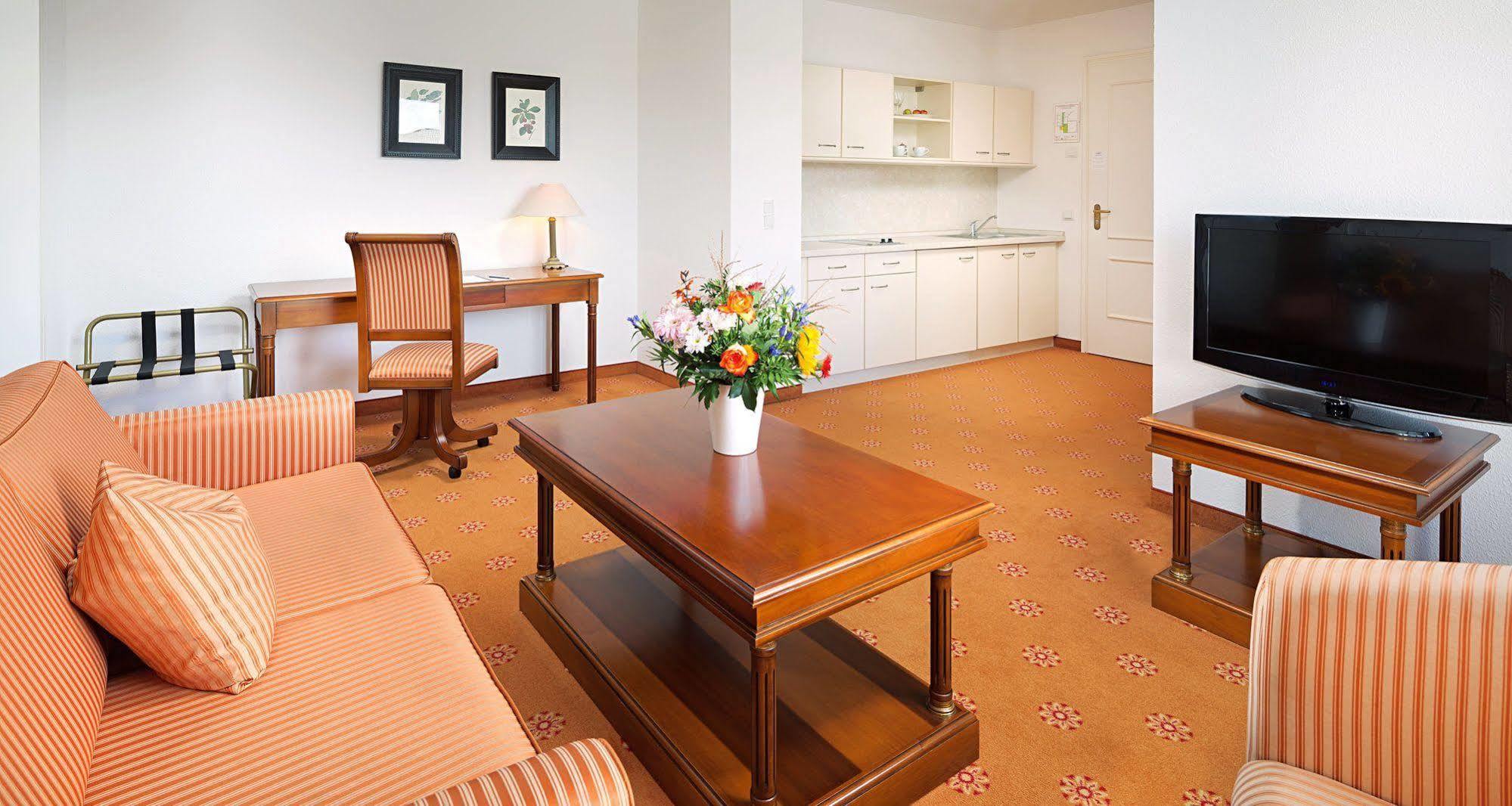 Hotel Victor's Residenz-hotel 4*